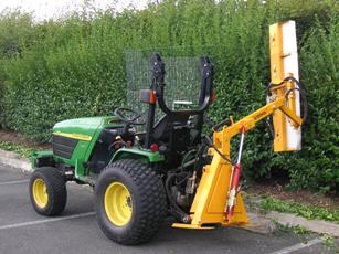 tracteur taille-haies Arbres et Jardins Services